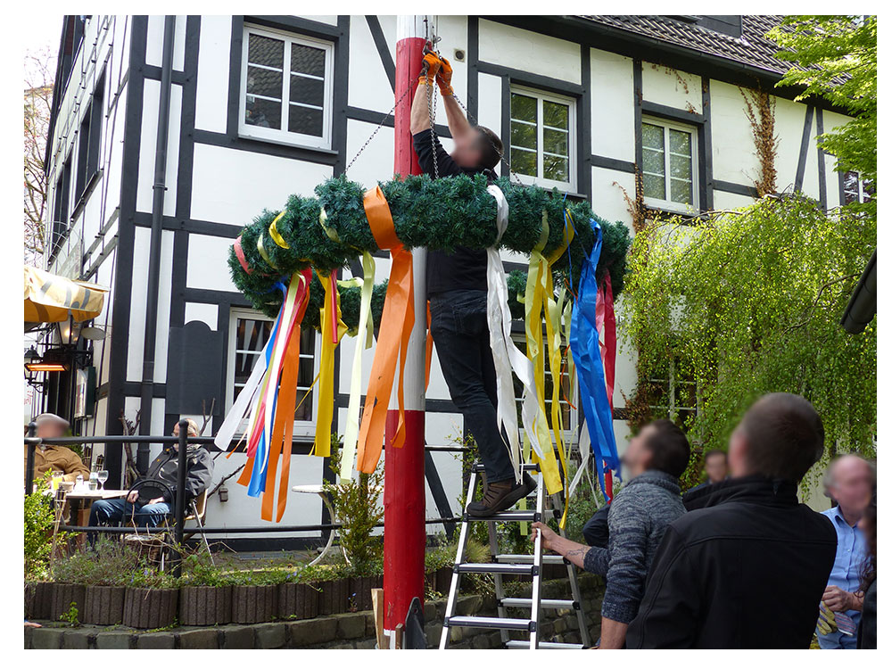 Polybänder für Maibaum-Dekorationen